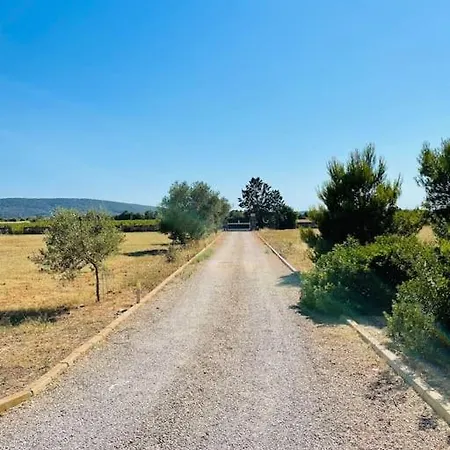 Stunning Country With Panoramic Mountain Views Villa *