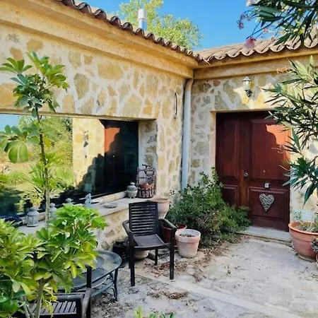 Villa Stunning Country With Panoramic Mountain Views *