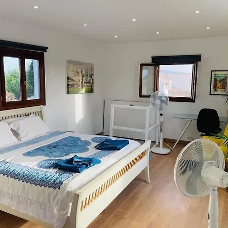 Stunning Country With Panoramic Mountain Views Villa *